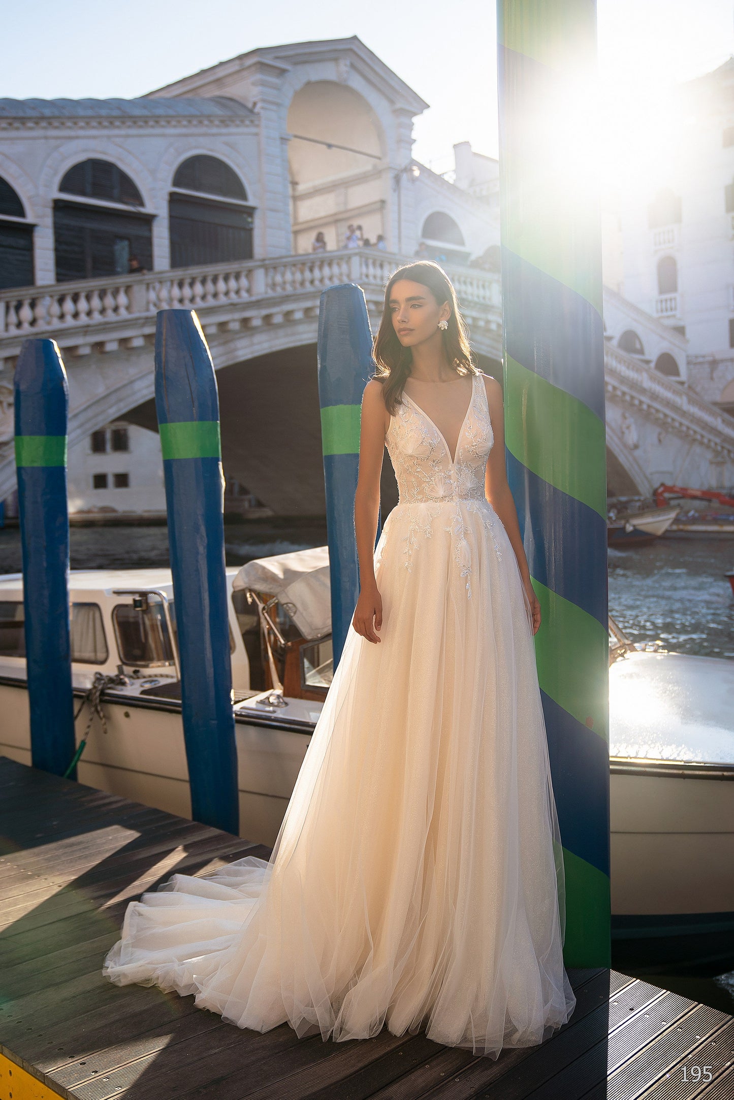 EMABRIDE 195