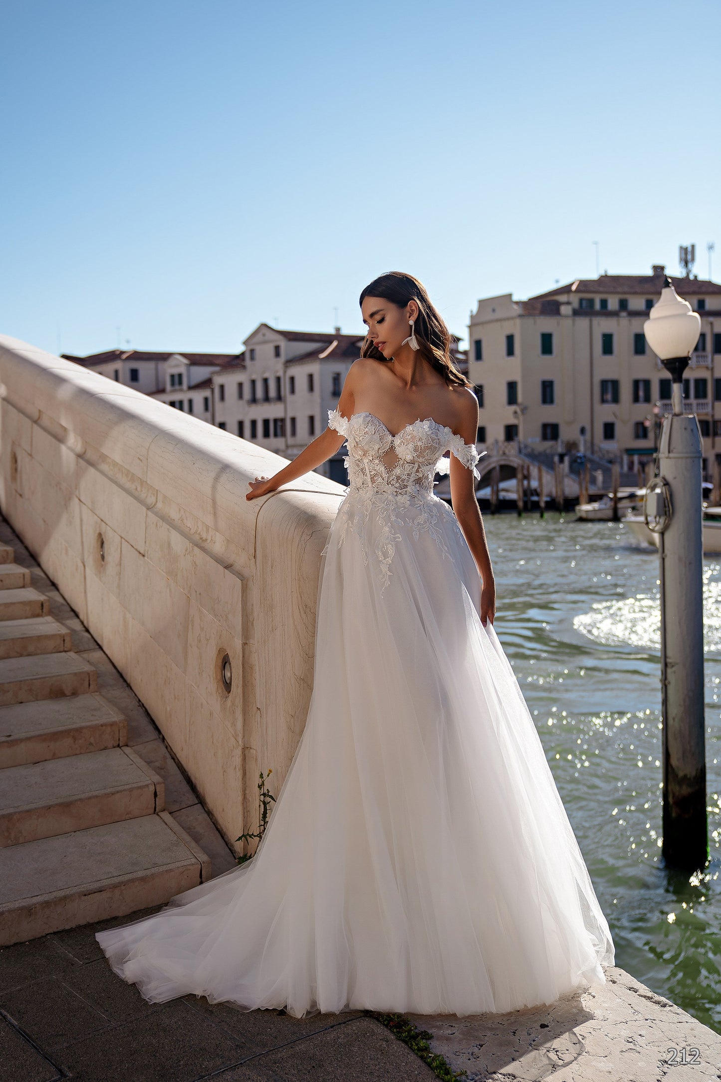 EMABRIDE 212