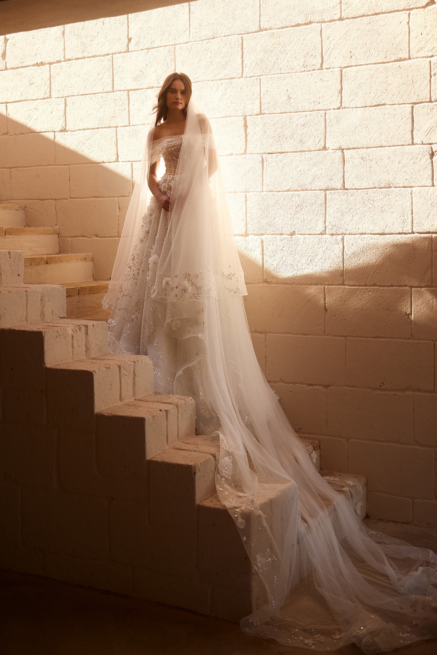 Elena Morar BL-022