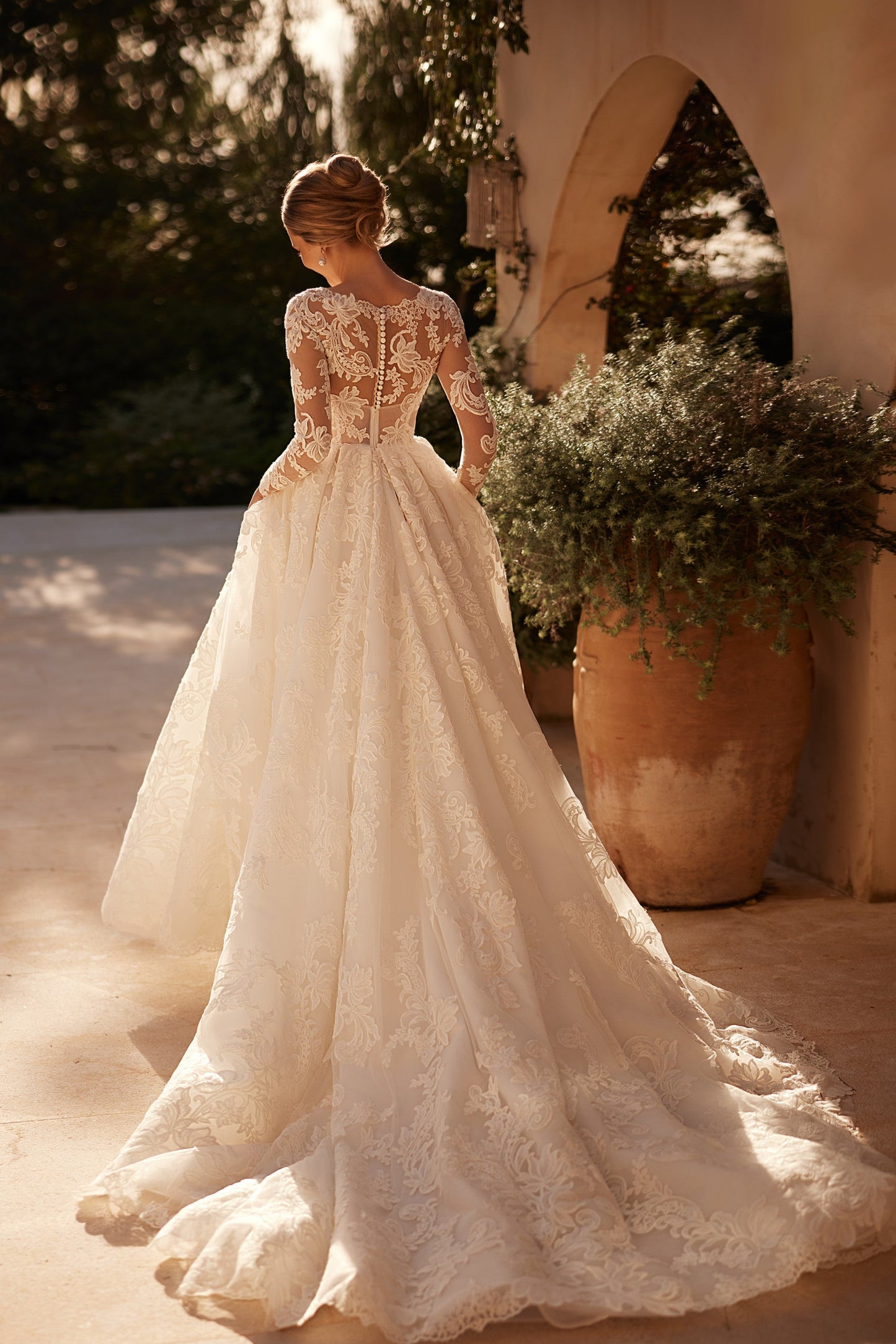 Elena Morar ND-027