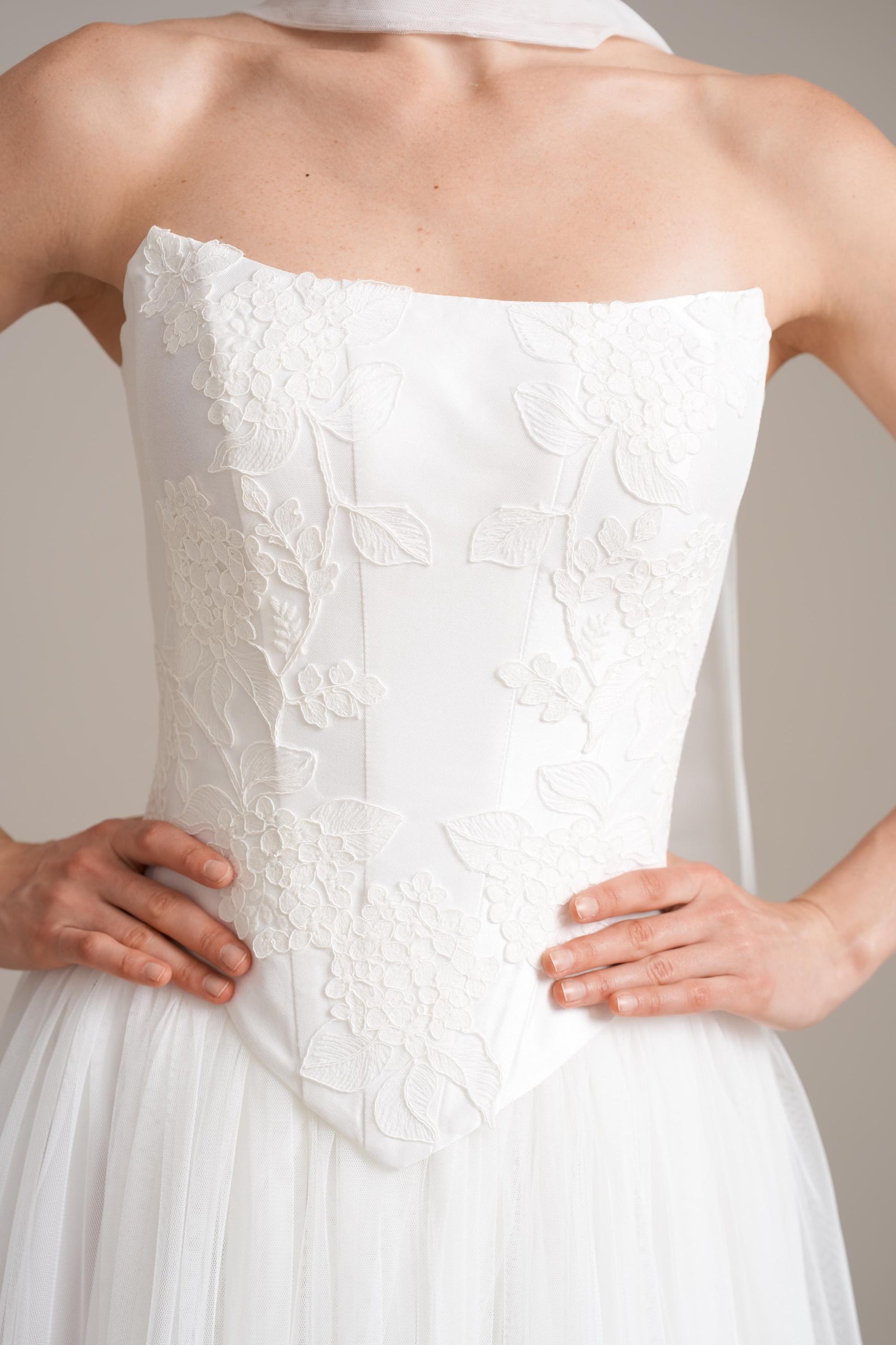 Hydrangea Lace Wedding Corset and Tulle Skirt: Modern Bridal Separates