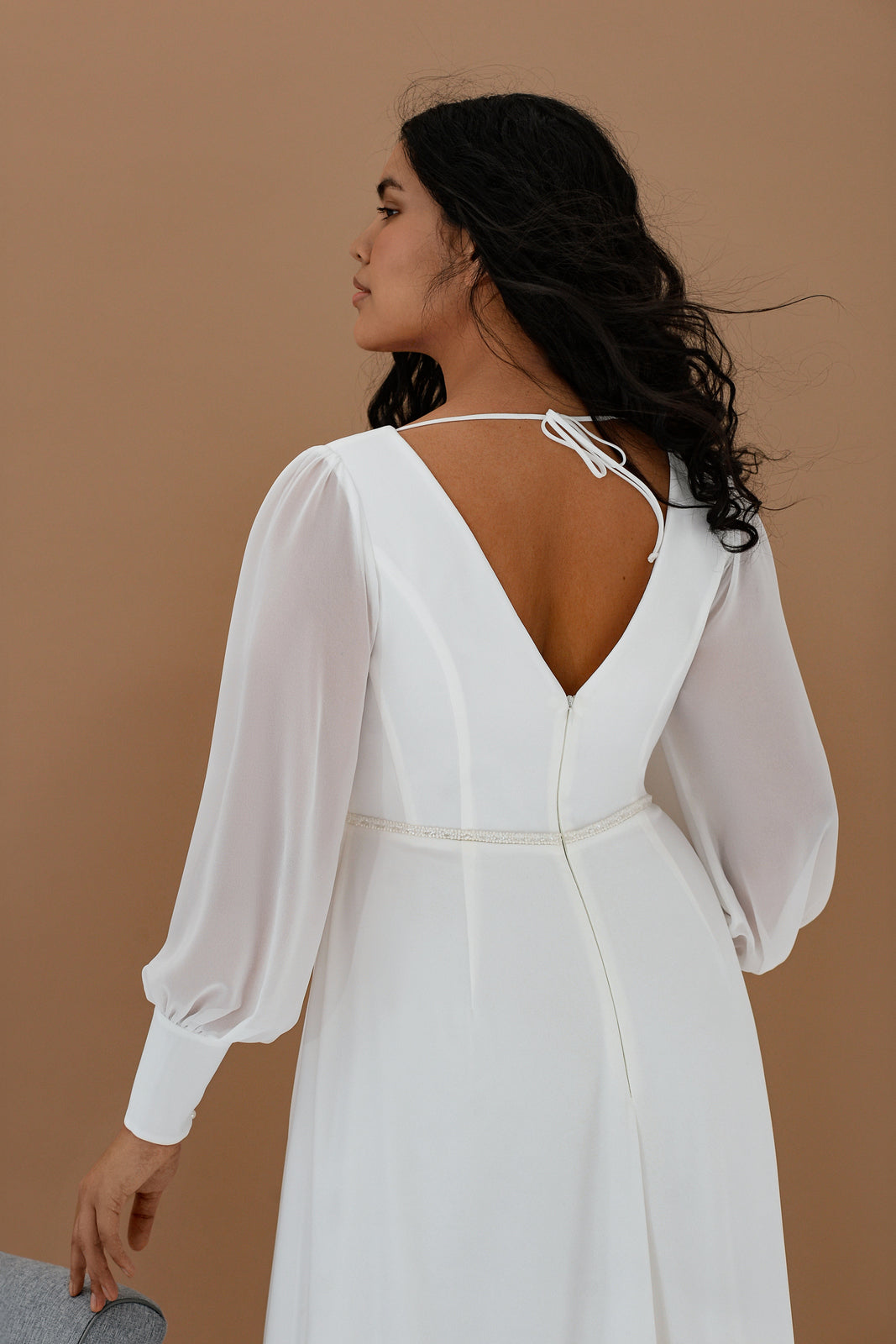 Plus size puff sleeve chiffon wedding dress back view