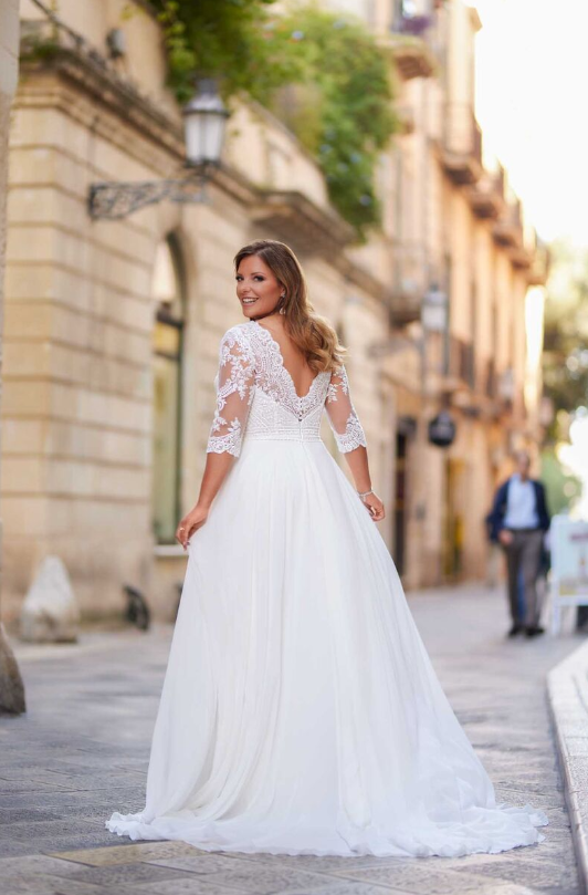 Elegant Plus Size A-Line Wedding Dress with V-Back & Chiffon Sleeves