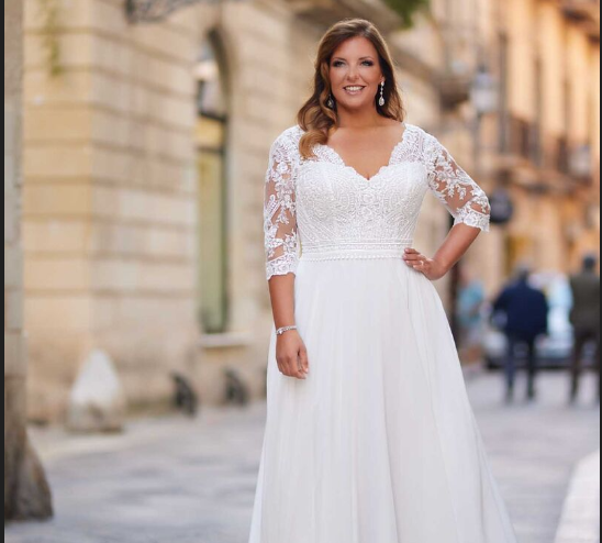 Elegant Plus Size A-Line Wedding Dress with V-Back & Chiffon Sleeves