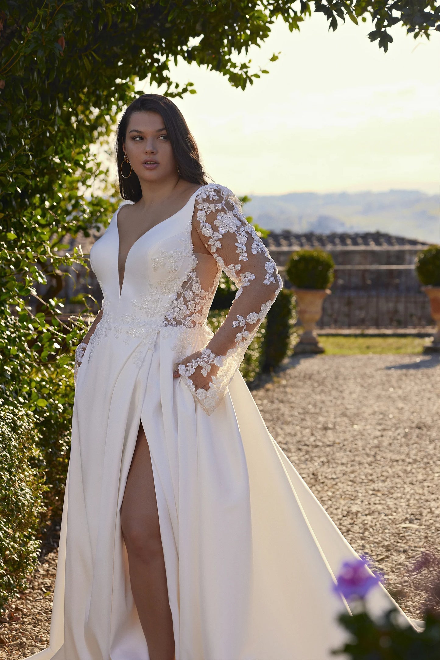 Lace applique wedding gown with detachable sleeves for curvy brides