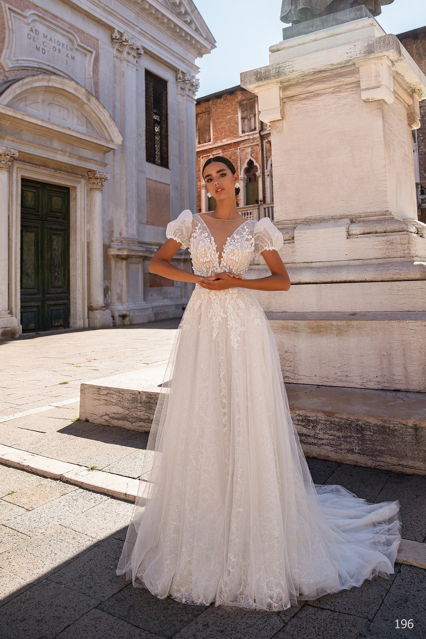 EMABRIDE 196