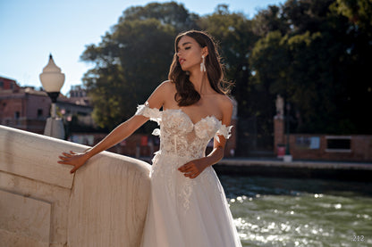 EMABRIDE 212