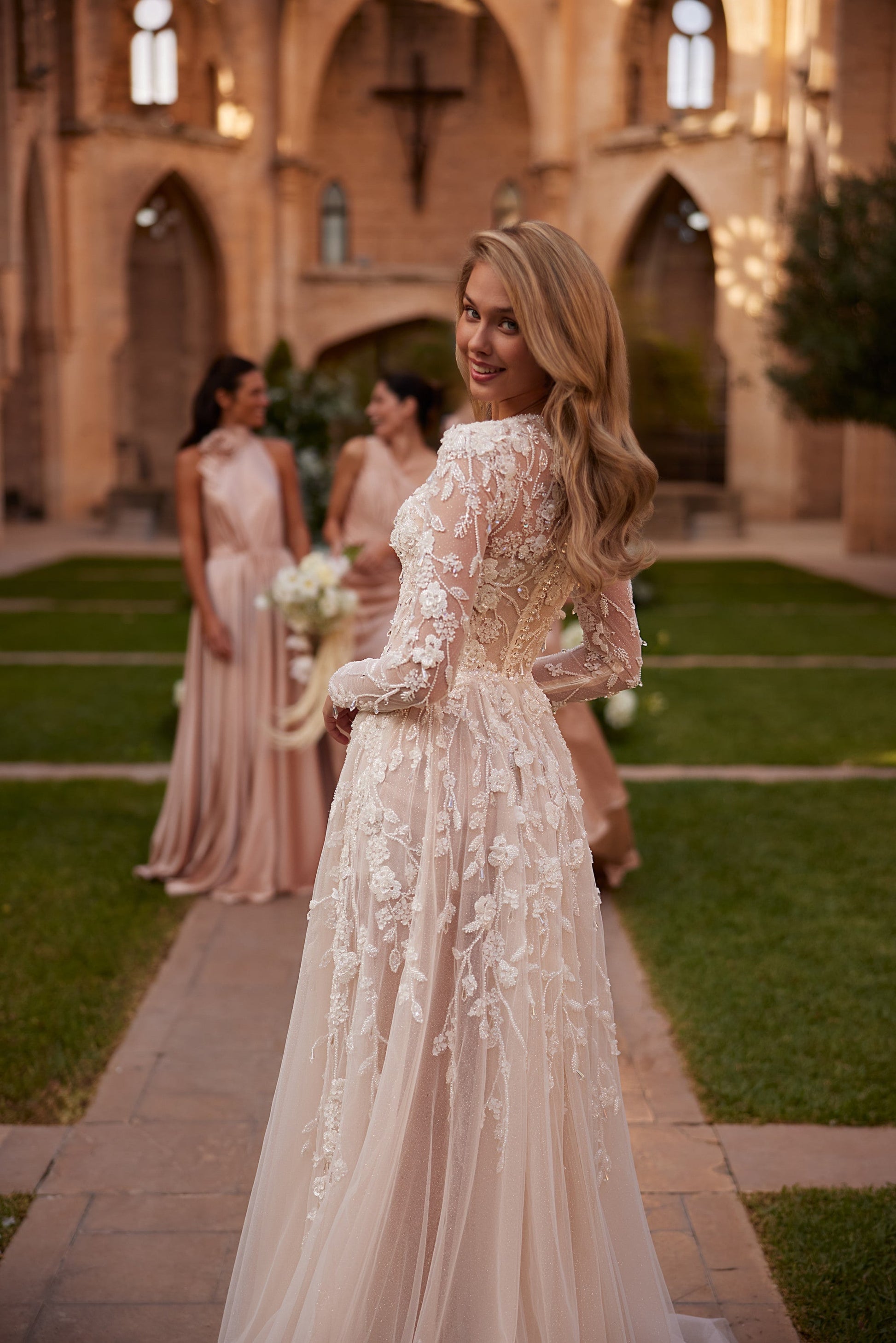 Elena Morar ND-010