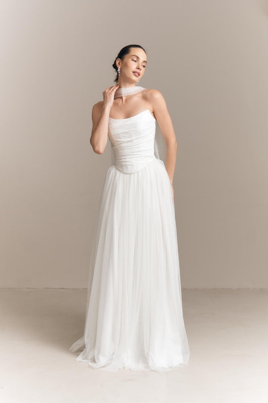Set wedding corset and skirt, Minimalist Wedding Dress, Simple Wedding Dress, Sharf Neck wedding dress, Basques Waist Corset, Collette Set