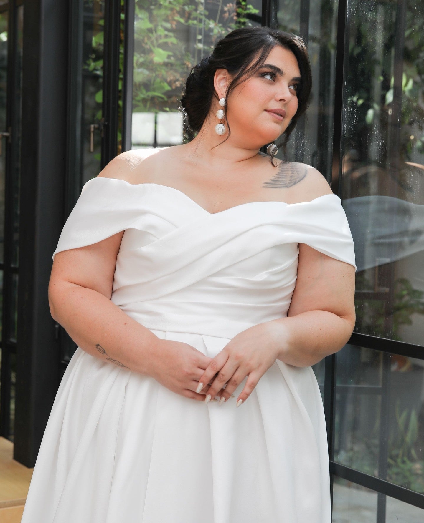 V-neck satin wedding dress for curvy bride with side split
